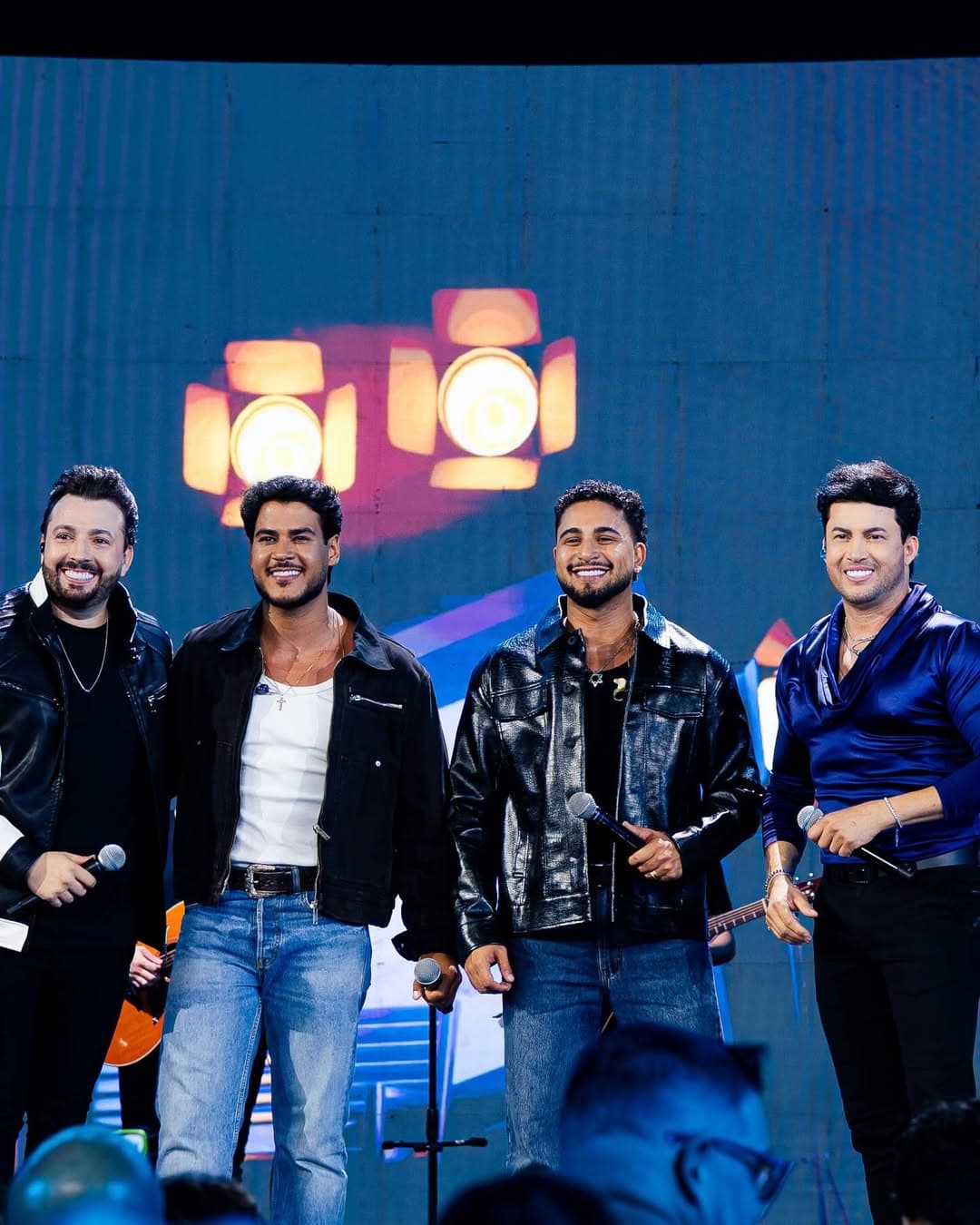 Dupla sertaneja do interior de SP lança música com artistas que lideraram Spotify em 2025